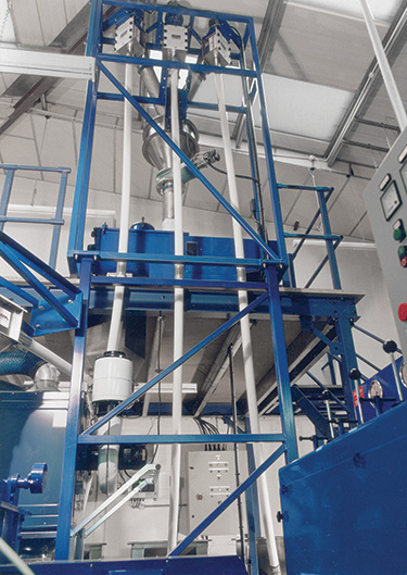 Automatisiertes, schlüsselfertiges Dosier-, Misch- und Extrusionssystem nach 18 Monaten amortisiert