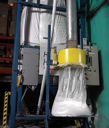 Schüttgut-Handling-System verhindert Staubbildung in einer Bleistiftfabrik
